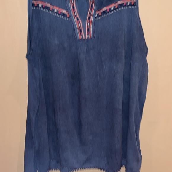 Terra & Sky woman’s top / Tunic size 2X - 20W -22W blue tank with embroidery - Picture 3 of 6